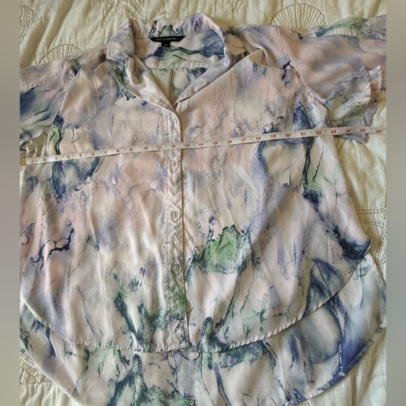 Zac & Rachel Watercolor Button-Up Blouse - Picture 10 of 15